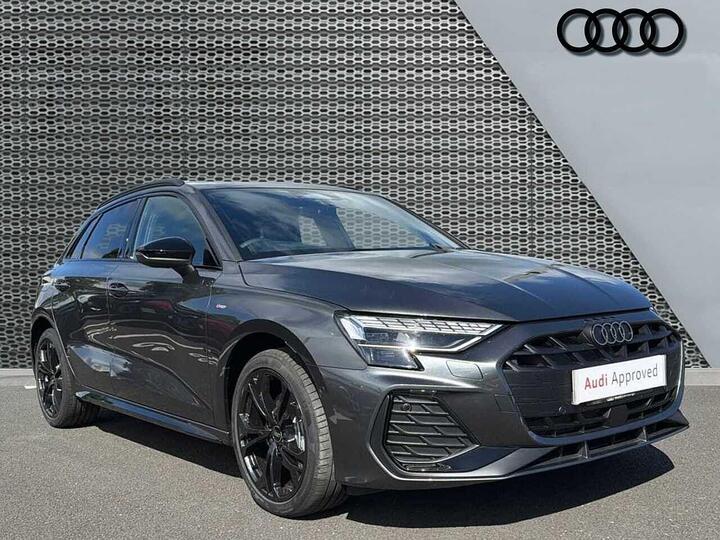 Audi A3 Sportback 1.5 TFSIe Black Edition Sportback S Tronic Euro 6 (s/s) 5dr 17.9kWh