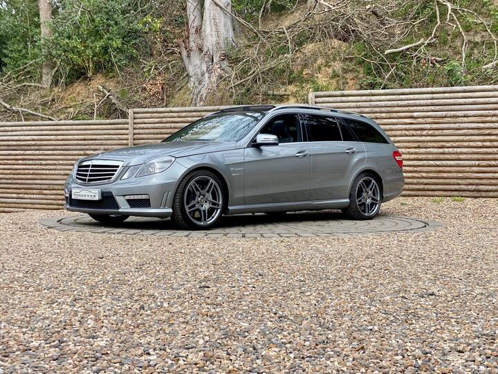 Mercedes-Benz E Class 5.5 E63 V8 AMG SpdS MCT Euro 5 (s/s) 5dr