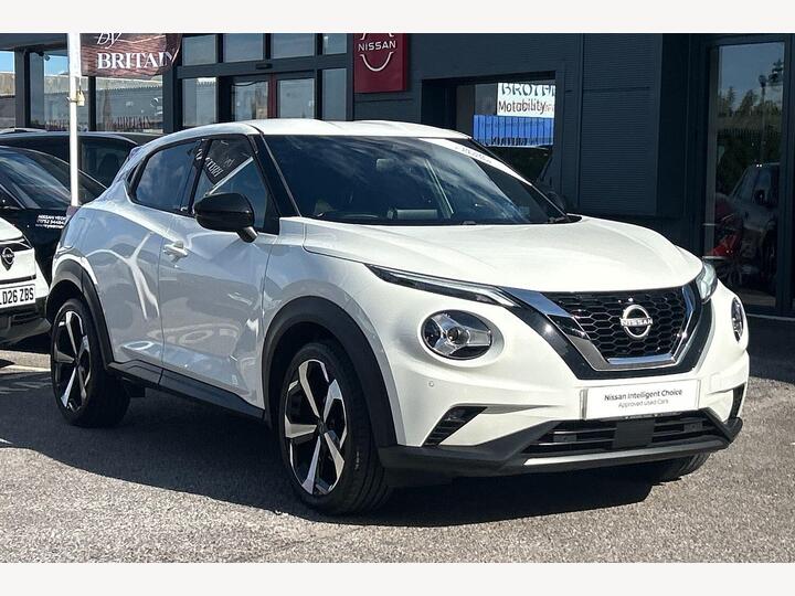 Nissan Juke 1.0 DIG-T Tekna Euro 6 (s/s) 5dr
