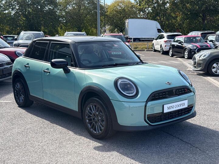 MINI Cooper 2.0S Classic Steptronic Euro 6 (s/s) 5dr