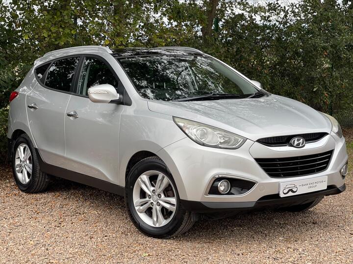 Hyundai Ix35 1.7 CRDi Premium Euro 5 (s/s) 5dr Hyundai Ix35 1.7 CRDi Premium Euro 5 (s/s) 5dr