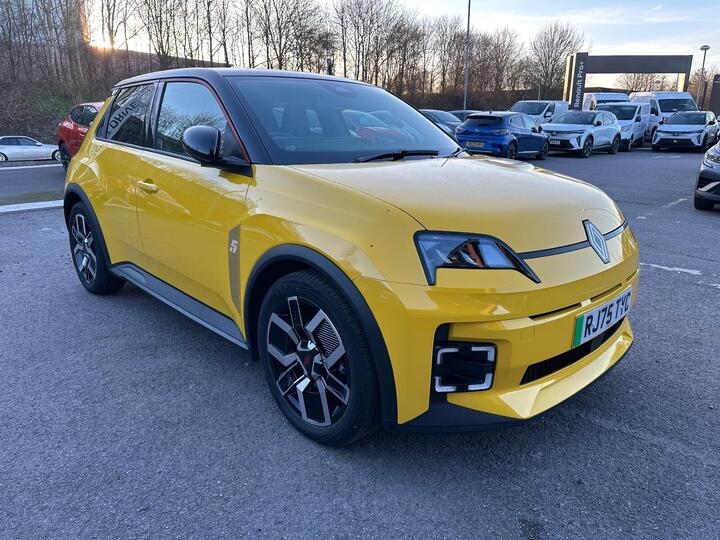 Renault 5 Urban Range 40kWh Techno Auto 5dr