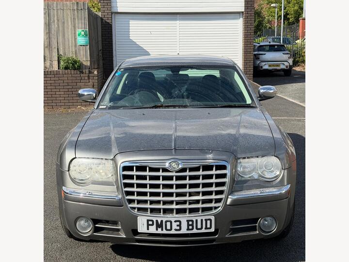 Chrysler 300C 3.0 CRD V6 LUX 4dr