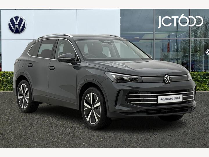 Volkswagen Tiguan 1.5 ETSI MHEV Elegance DSG Euro 6 (s/s) 5dr