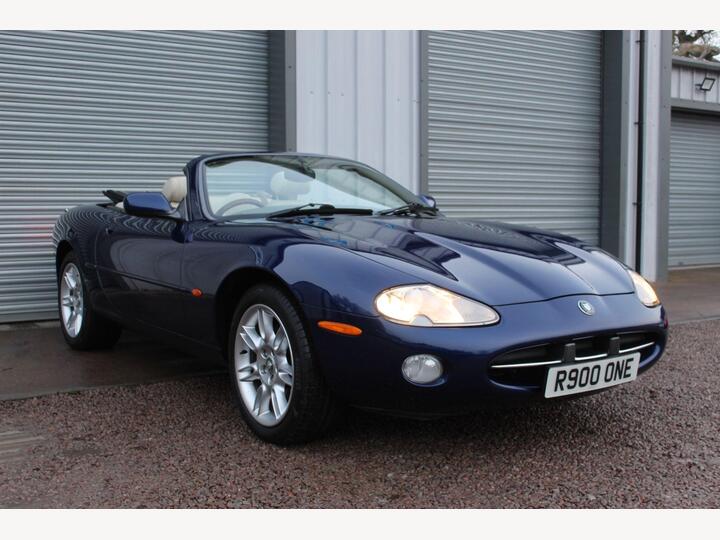 Jaguar XK8 4.0 2dr