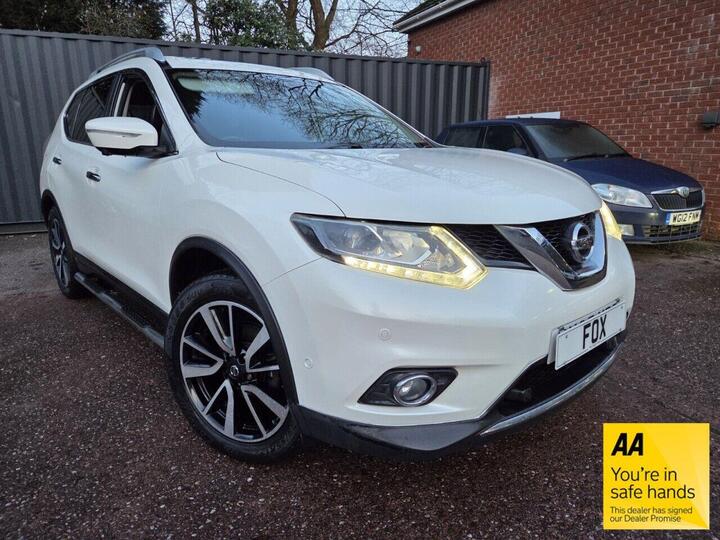 Nissan X-TRAIL 1.6 DCi Tekna XTRON Euro 5 (s/s) 5dr