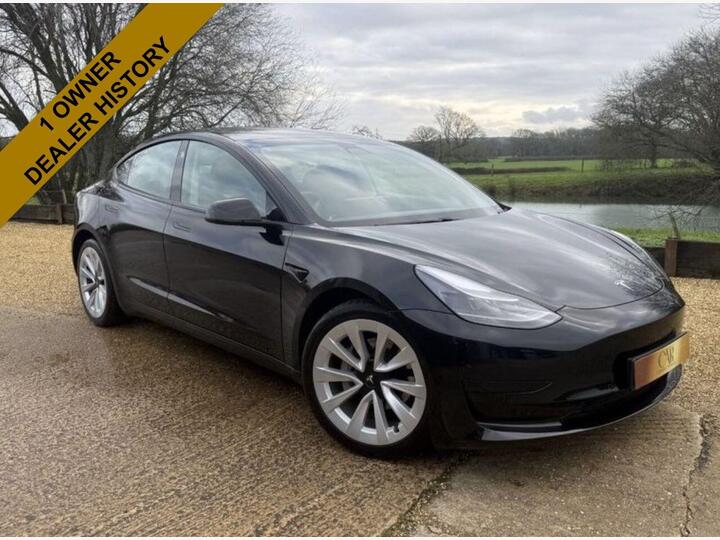 Tesla Model 3 Standard Range Plus Auto RWD 4dr