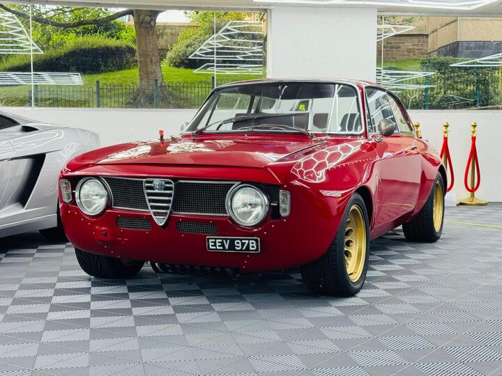 Alfa Romeo Giulia N/A Alfa Romeo Giulia N/A