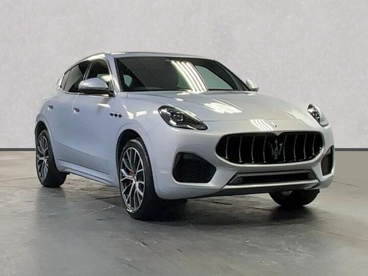 Maserati GRECALE 2.0 MHEV ZF 4WD Euro 6 (s/s) 5dr