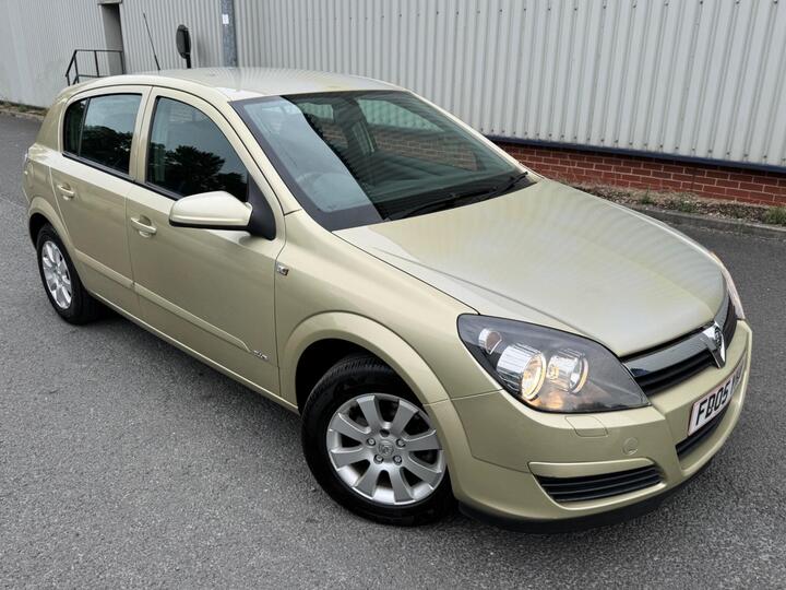 Vauxhall Astra 1.8i 16v Club 5dr