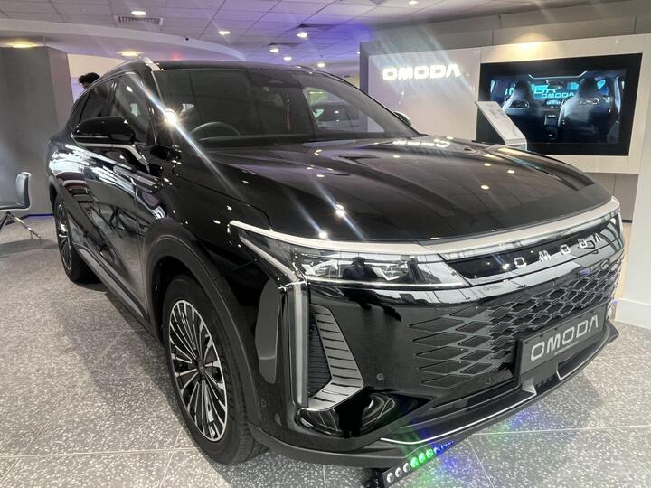 OMODA 9 1.5T SHS 34.46kWh Noble DHT3 4WD Euro 6 (s/s) 5dr