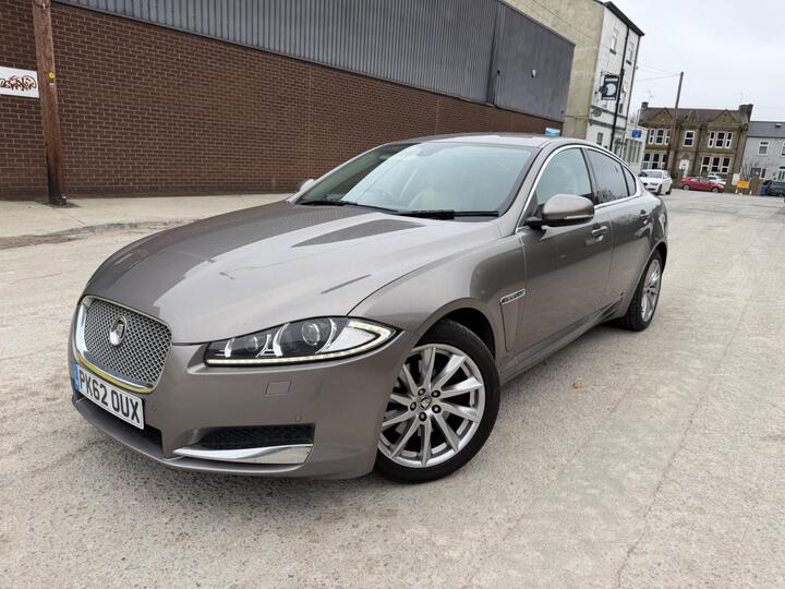 Jaguar XF 2.2d Luxury Auto Euro 5 (s/s) 4dr