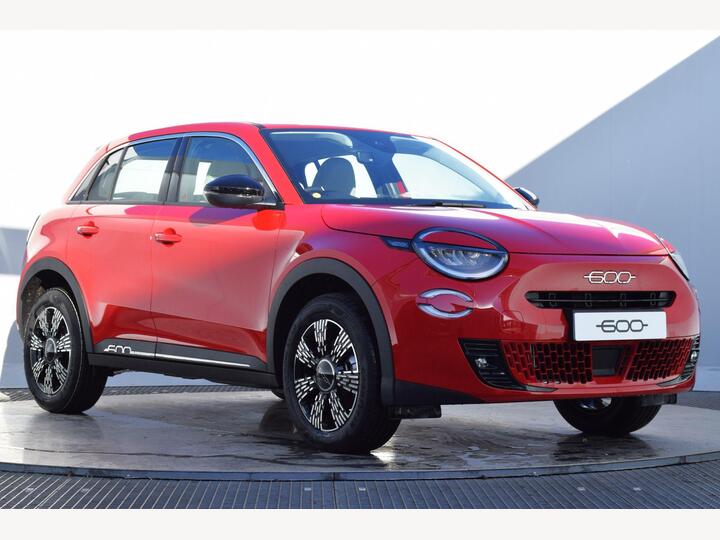 Fiat 600 1.2 MHEV E-DCT Euro 6 (s/s) 5dr