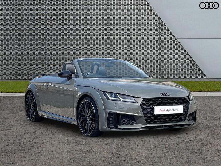 Audi TT Roadster 2.0 TFSI 40 Black Edition Roadster S Tronic Euro 6 (s/s) 2dr
