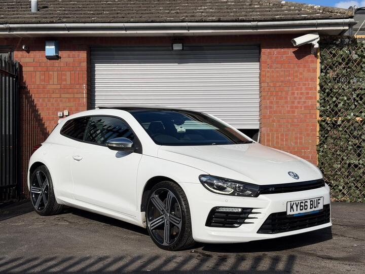 Volkswagen Scirocco 2.0 TSI BlueMotion Tech R Euro 6 (s/s) 3dr Volkswagen Scirocco 2.0 TSI BlueMotion Tech R Euro 6 (s/s) 3dr