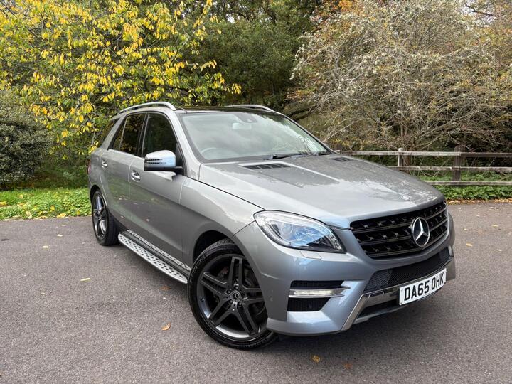 Mercedes-Benz M Class 3.0 ML350 V6 BlueTEC AMG Line G-Tronic 4WD Euro 6 (s/s) 5dr Mercedes-Benz M Class 3.0 ML350 V6 BlueTEC AMG Line G-Tronic 4WD Euro 6 (s/s) 5dr