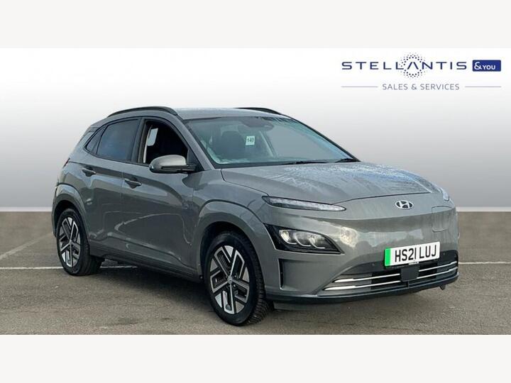 Hyundai KONA 39kWh Premium Auto 5dr (10.5kW Charger)