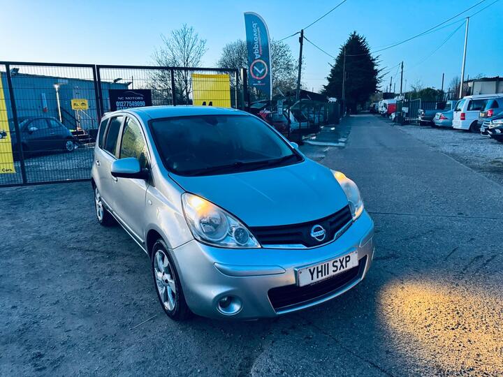 Nissan Note 1.6 16V Tekna Auto Euro 5 5dr