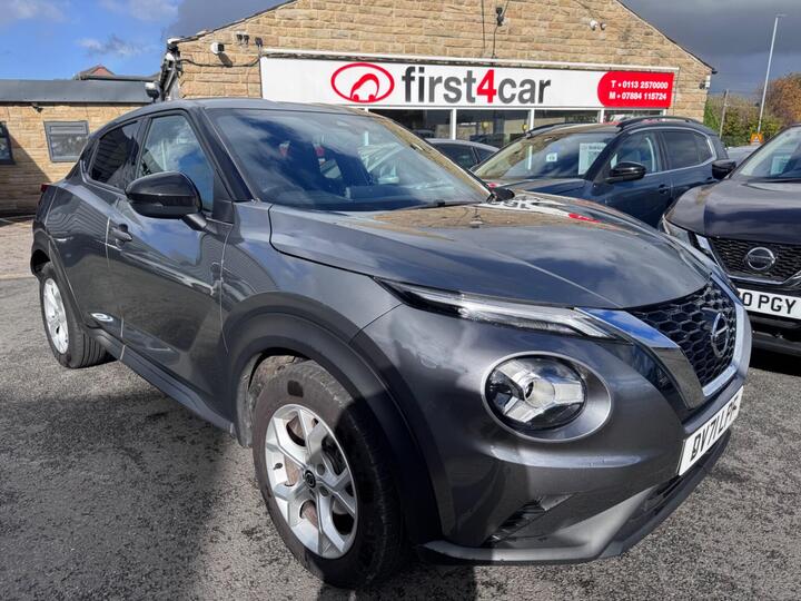 Nissan Juke 1.0 DIG-T N-Connecta Euro 6 (s/s) 5dr