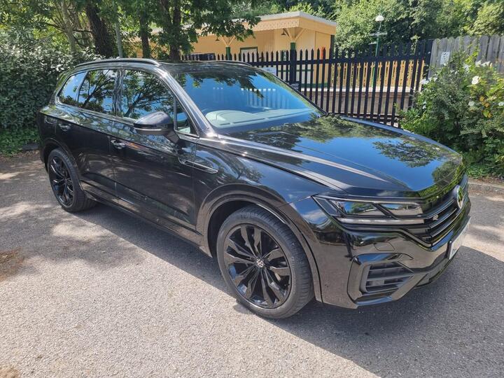 Volkswagen Touareg 3.0 TDI V6 Black Edition Tiptronic 4Motion Euro 6 (s/s) 5dr