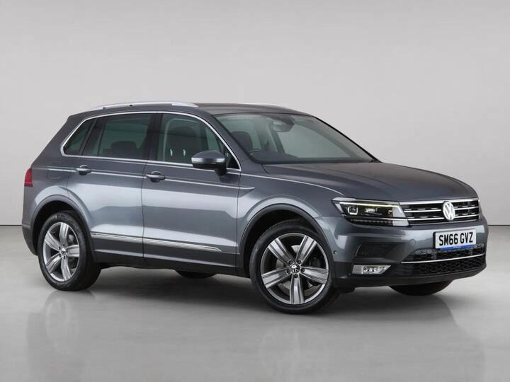 Volkswagen Tiguan 2.0 TDI BlueMotion Tech SEL DSG 4Motion Euro 6 (s/s) 5dr