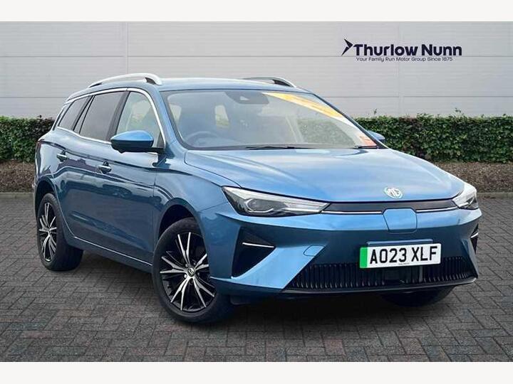 MG MG5 61.1kWh Trophy Long Range Auto 5dr