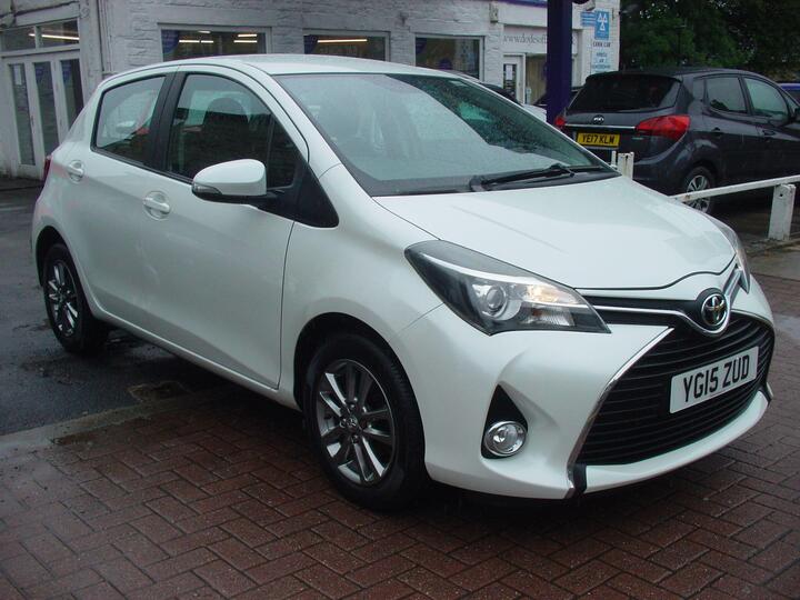 Toyota Yaris 1.33 Dual VVT-i Icon Euro 5 5dr Euro 5