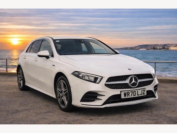 Mercedes-Benz A Class 1.3 A250e 15.6kWh AMG Line 8G-DCT Euro 6 (s/s) 4dr Mercedes-Benz A Class 1.3 A250e 15.6kWh AMG Line 8G-DCT Euro 6 (s/s) 4dr