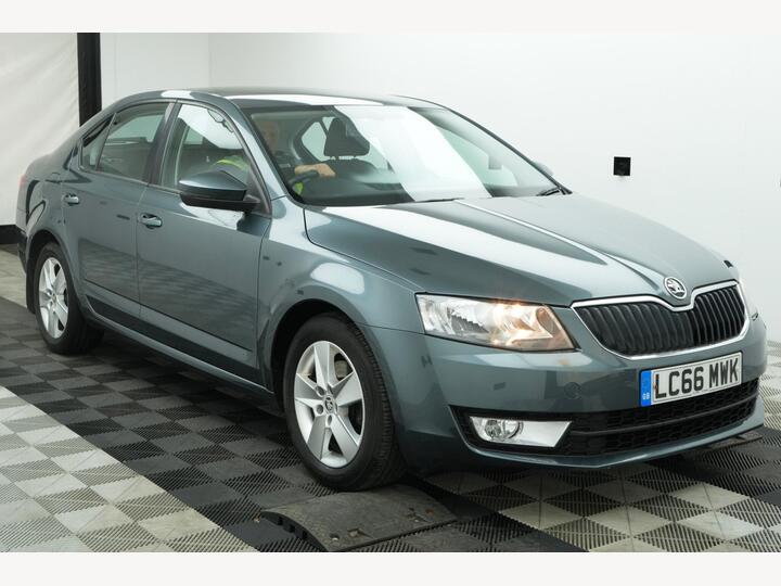 Skoda Octavia 1.4 TSI SE Euro 6 (s/s) 5dr Skoda Octavia 1.4 TSI SE Euro 6 (s/s) 5dr