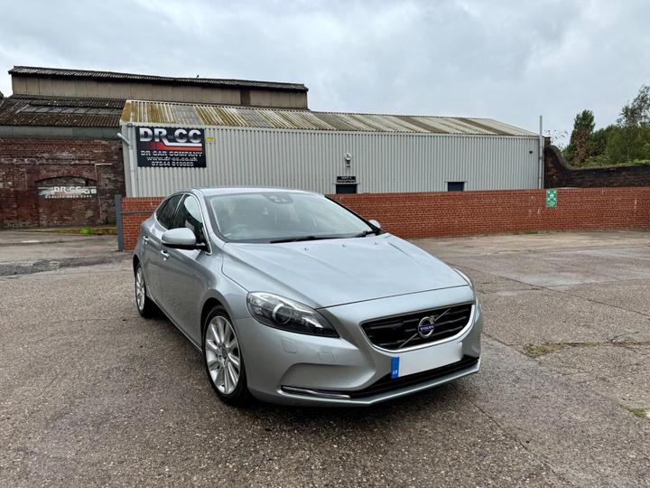 Volvo V40 1.6 D2 SE Lux Nav Euro 5 (s/s) 5dr