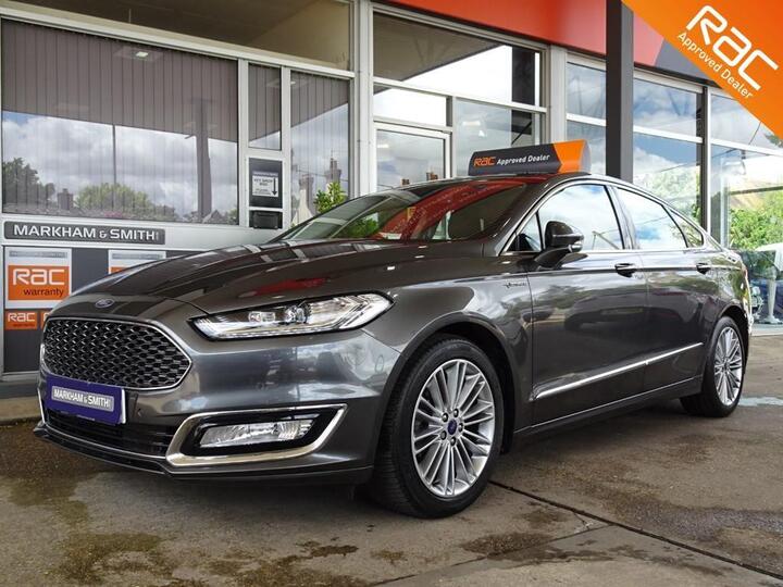 Ford Mondeo 2.0 TDCi Vignale Euro 6 (s/s) 4dr