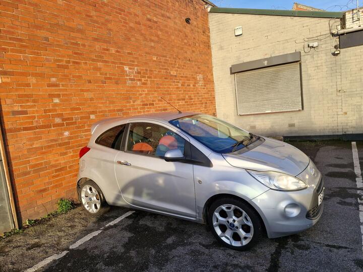Ford Ka 1.2 Titanium Euro 4 3dr