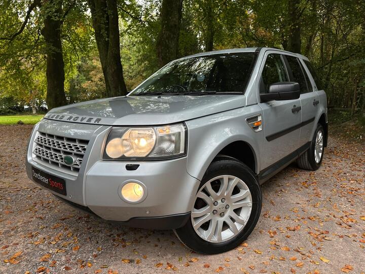 Land Rover Freelander 2 2.2 TD4 HSE Auto 4WD Euro 4 5dr Land Rover Freelander 2 2.2 TD4 HSE Auto 4WD Euro 4 5dr