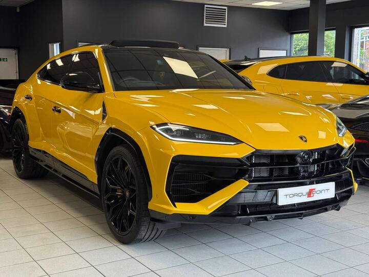 Lamborghini URUS 4.0 V8 BiTurbo 25.9kWh SE Auto 4WD Euro 6 5dr Lamborghini URUS 4.0 V8 BiTurbo 25.9kWh SE Auto 4WD Euro 6 5dr