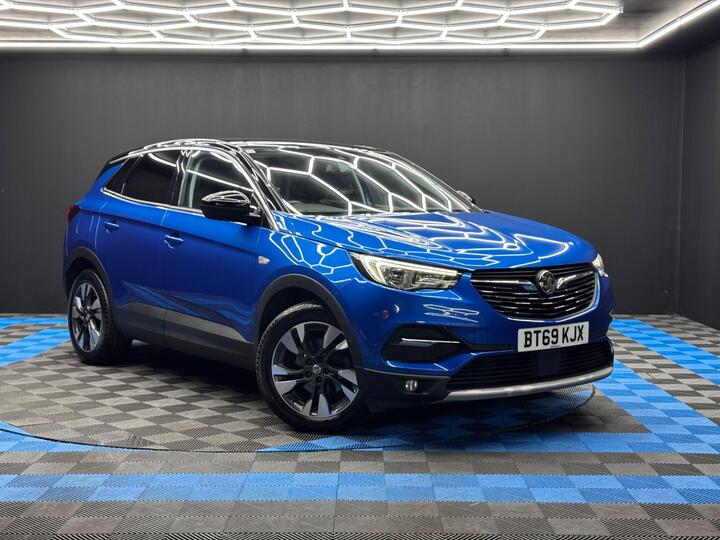 Vauxhall Grandland X 1.2 Turbo SRi Nav Euro 6 (s/s) 5dr