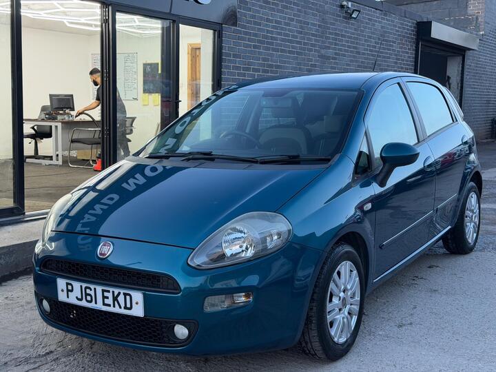 Fiat Punto 1.4 Easy Dualogic Euro 5 (s/s) 5dr