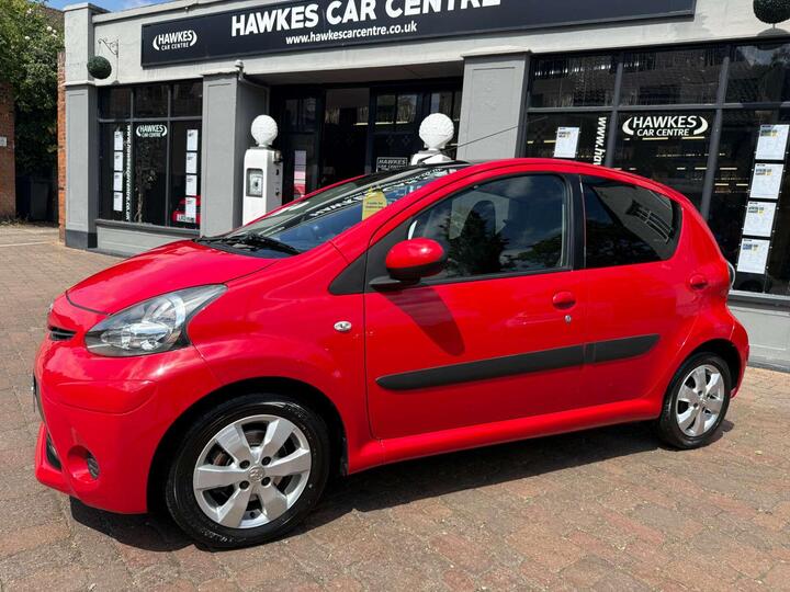 Toyota AYGO 1.0 VVT-i Euro 5 5dr