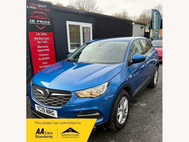 Vauxhall Grandland X 1.2 Turbo SE Euro 6 (s/s) 5dr Vauxhall Grandland X 1.2 Turbo SE Euro 6 (s/s) 5dr