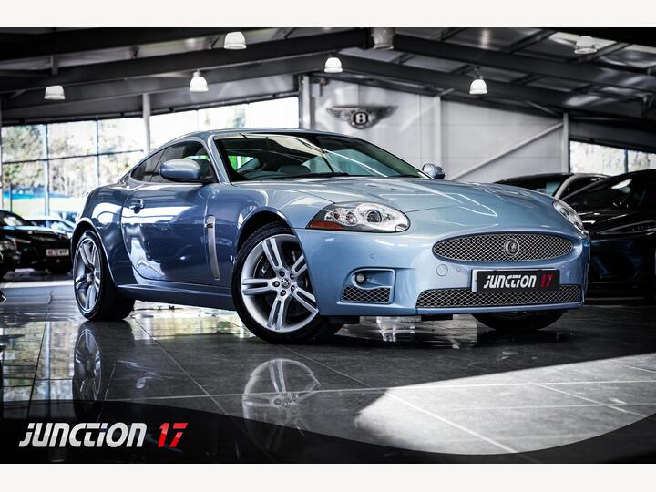 Jaguar XKR 4.2 V8 Auto Euro 4 2dr