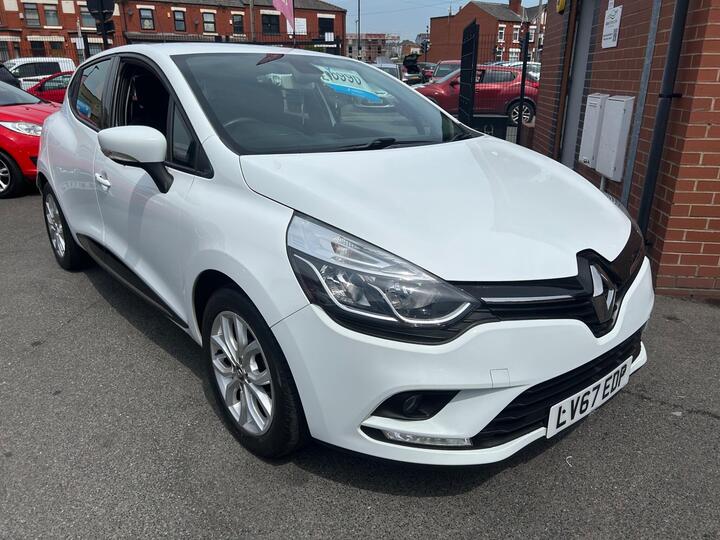 Renault Clio 1.2 16V Dynamique Nav Euro 6 5dr Renault Clio 1.2 16V Dynamique Nav Euro 6 5dr
