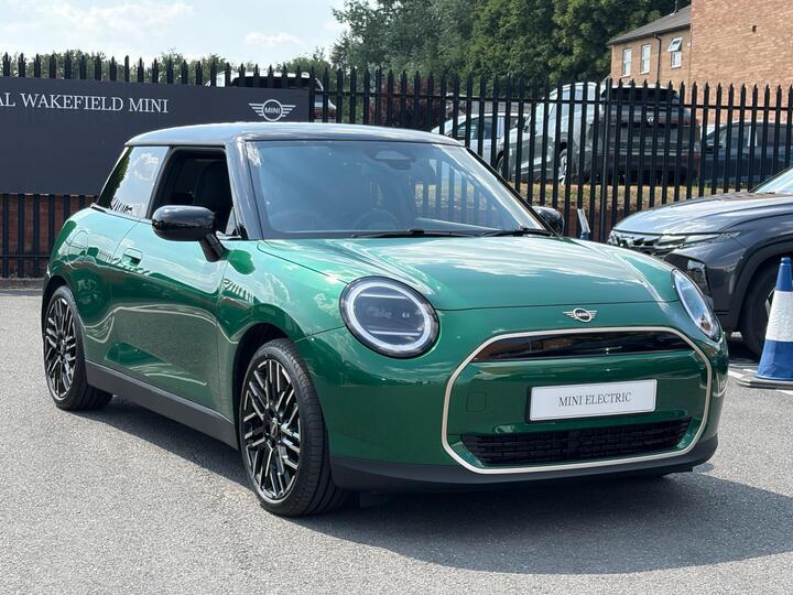 MINI Electric Cooper E 40.7kWh Exclusive Auto 3dr