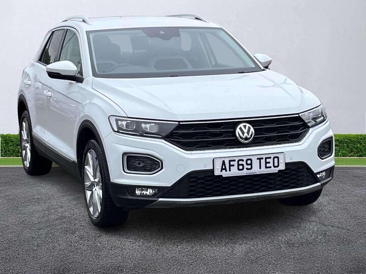 Volkswagen T-ROC 1.6 TDI SEL Euro 6 (s/s) 5dr Volkswagen T-ROC 1.6 TDI SEL Euro 6 (s/s) 5dr