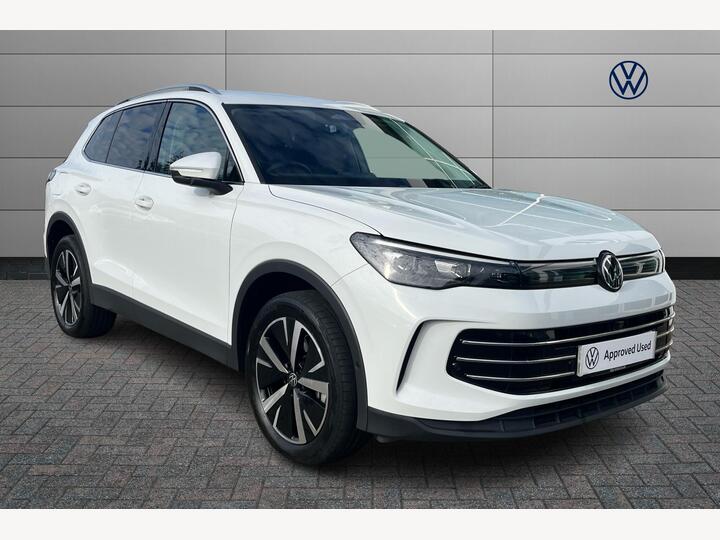 Volkswagen Tiguan 1.5 TSI EHybrid 19.7kWh Elegance DSG Euro 6 (s/s) 5dr