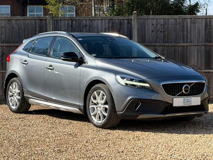 Volvo V40 1.5 T3 Pro Auto Euro 6 (s/s) 5dr Volvo V40 1.5 T3 Pro Auto Euro 6 (s/s) 5dr