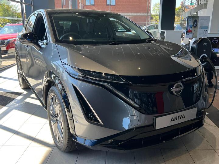 Nissan ARIYA 87kWh Evolve Auto E-4ORCE 5dr 22kW Charger