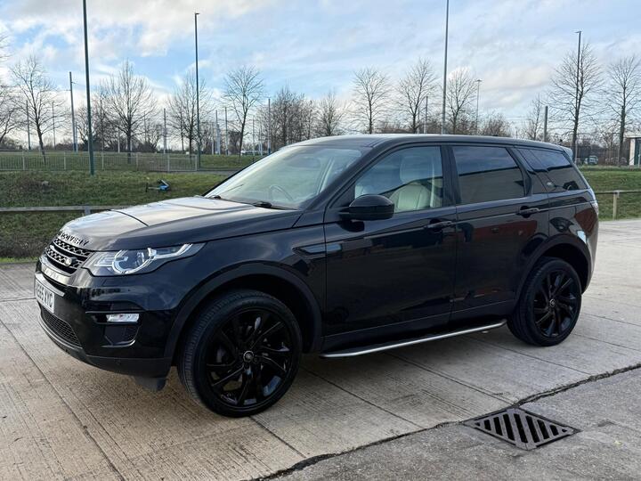 Land Rover Discovery Sport 2.0 TD4 HSE Black Auto 4WD Euro 6 (s/s) 5dr