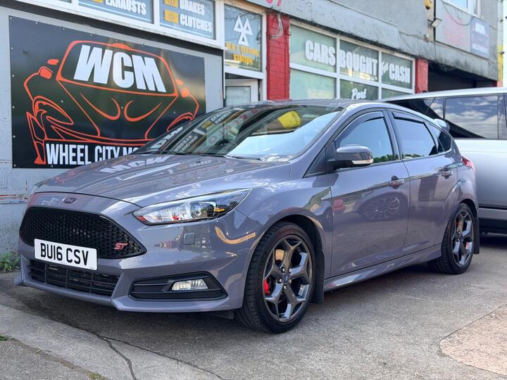Ford Focus 2.0T EcoBoost ST-3 Euro 6 (s/s) 5dr