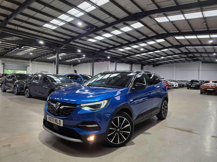 Vauxhall Grandland X 1.6 13.2kWh Business Edition Nav Premium Auto 4WD Euro 6 (s/s) 5dr Hybrid4