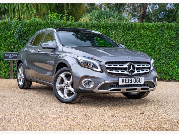 Mercedes-Benz GLA 1.6 GLA200 Sport (Premium Plus) 7G-DCT Euro 6 (s/s) 5dr Mercedes-Benz GLA 1.6 GLA200 Sport (Premium Plus) 7G-DCT Euro 6 (s/s) 5dr