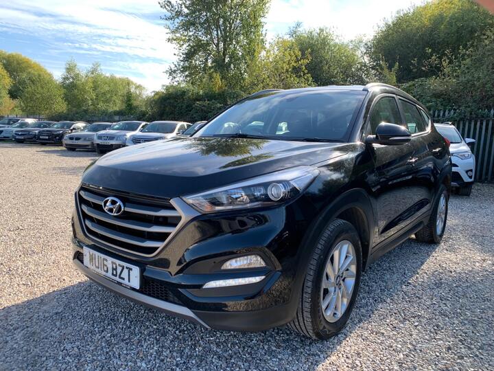 Hyundai TUCSON 2.0 CRDi SE Nav 4WD Euro 6 5dr